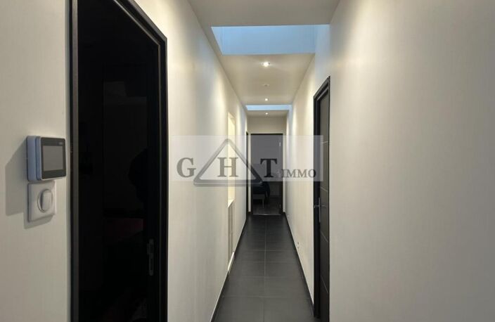 BUREAU A VENDRE SAINT-DES-FOSSÉS — photo 2