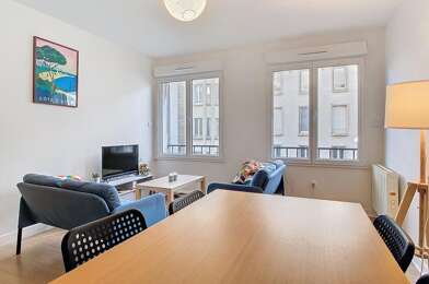 Appartement 3 pièces 390 €