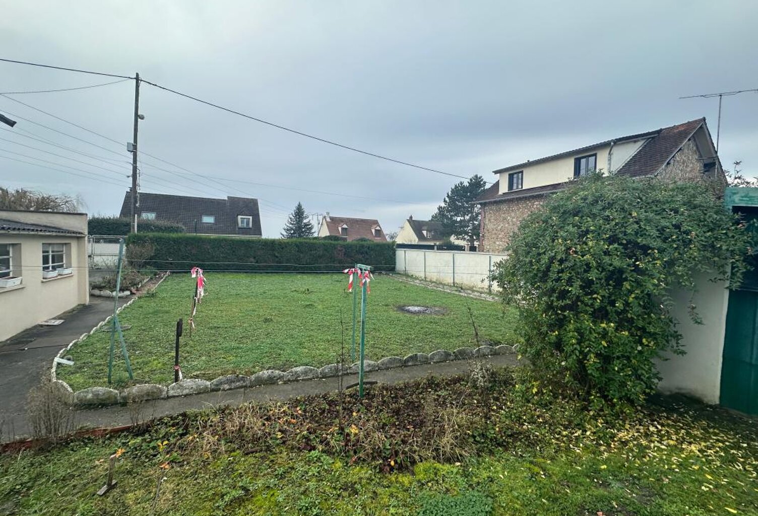 Terrain À Vendre — photo 1