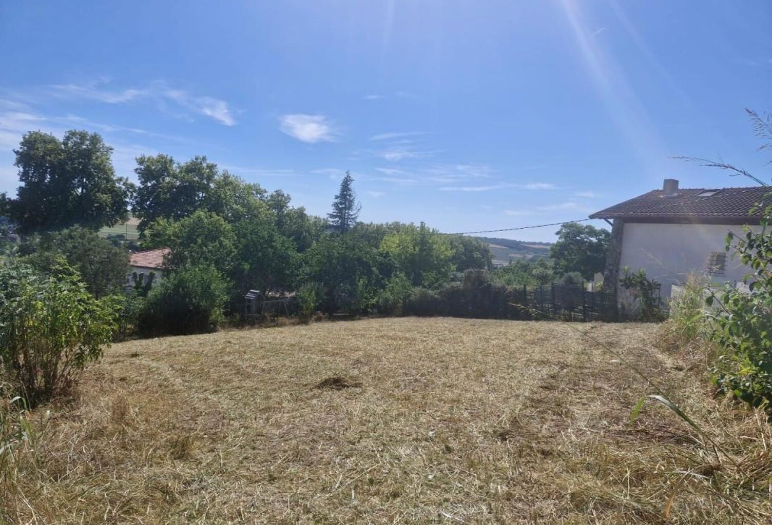 Terrain À Vendre — photo 1