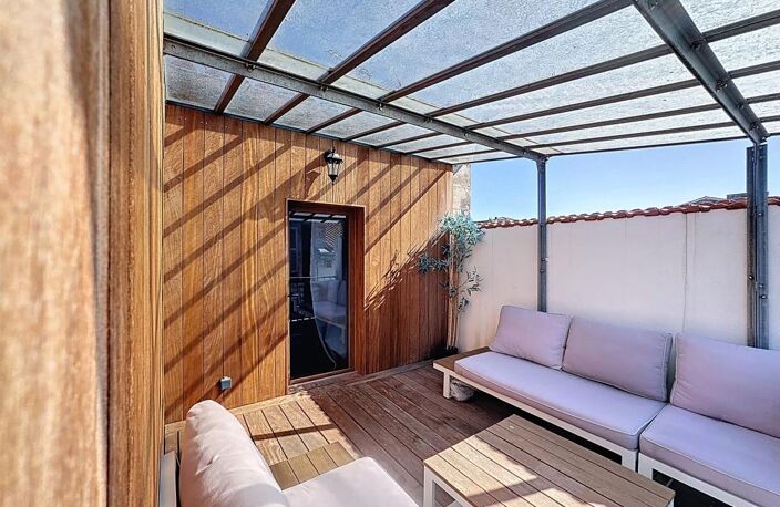 Appartement avec Terrasse À Vendre  LA ROCHELLE — photo 2