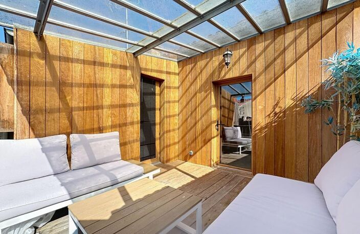 Appartement avec Terrasse À Vendre  LA ROCHELLE — photo 3