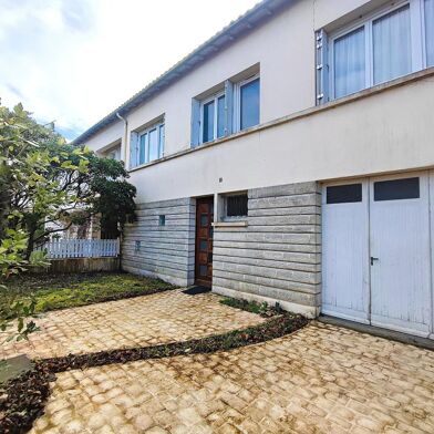 Maison 3 pièces 308000 €