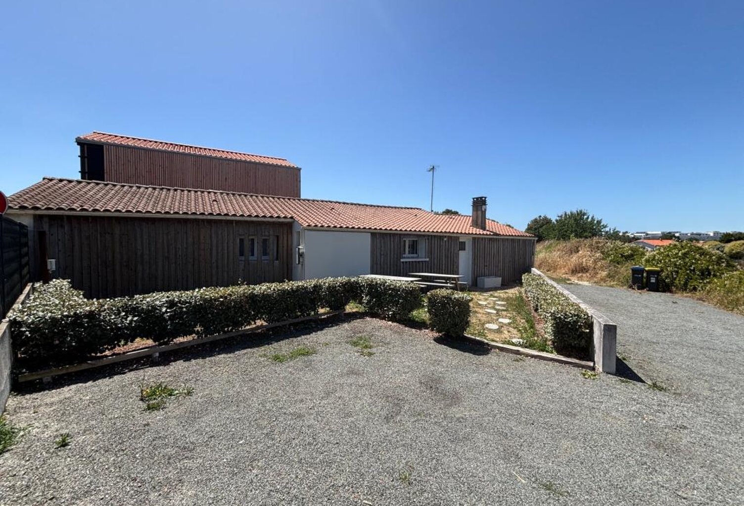 Bureau À Vendre - La Rochelle — photo 1