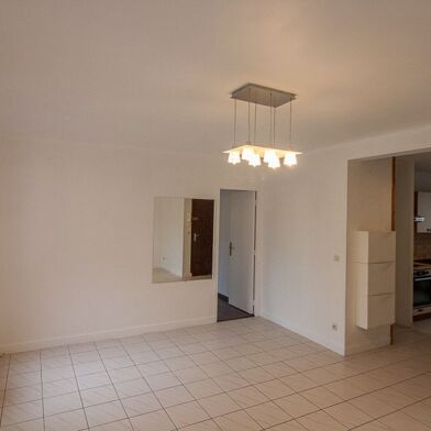 Appartement 2 pièces 840 €