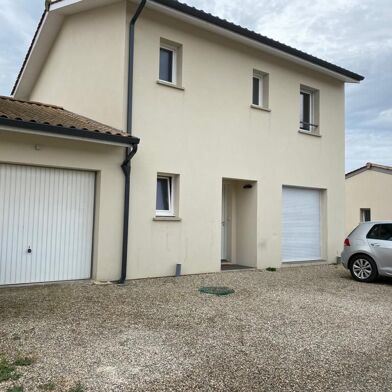 Maison 4 pièces 1108 €