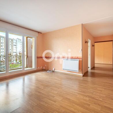 Appartement 4 pièces 99900 €