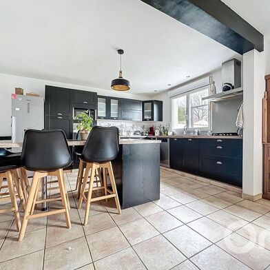 Maison 6 pièces 252500 €