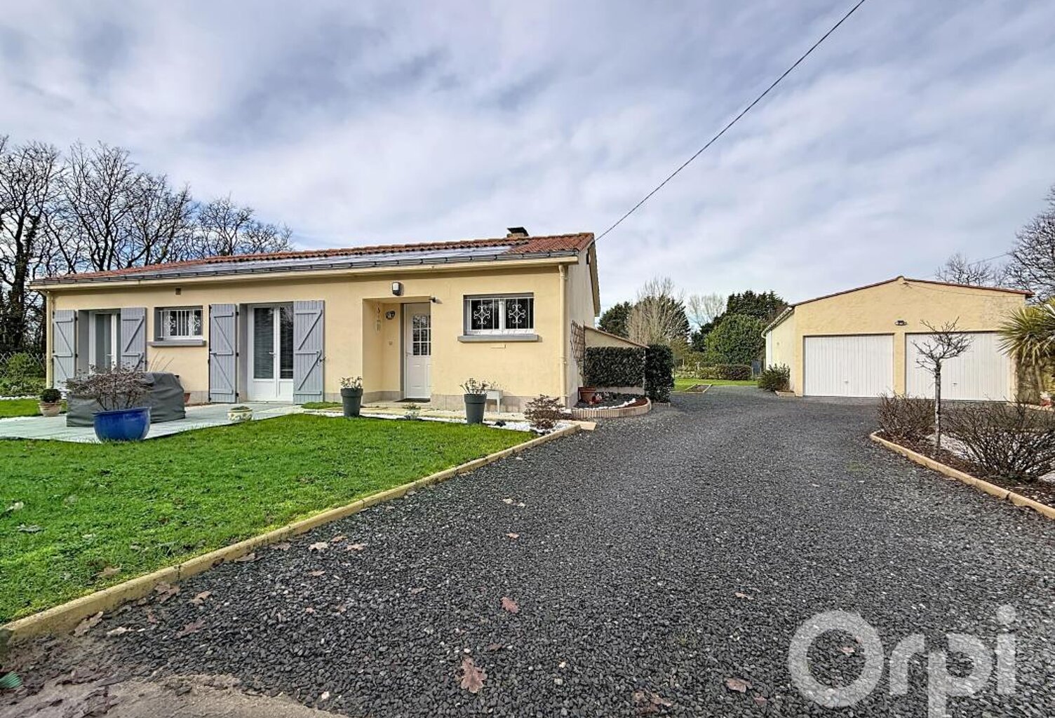 Maison À Vendre — photo 1