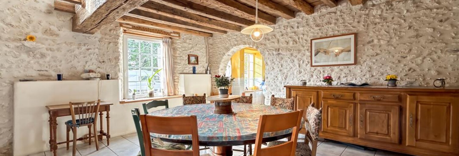 Maison 7 Pièces 284 m² à vendre à Chevilly (45520)