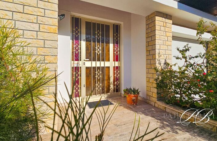 Maison  de ville avec jardin  et garage Perpignan 5 pièce(s) — photo 3
