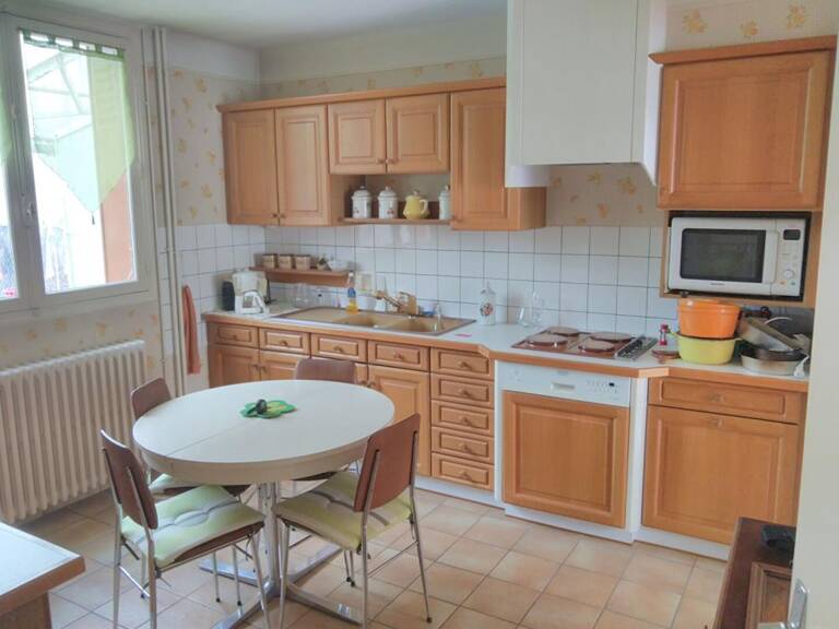 Maison  4 pièce(s) 95 m2 Quartier Les Marins / Cité administrative Châteauroux — photo 1