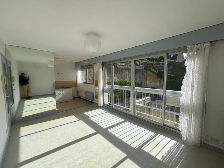 Appartement À Vendre — photo 1