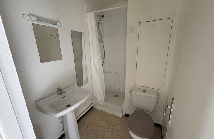 Appartement À Vendre — photo 4
