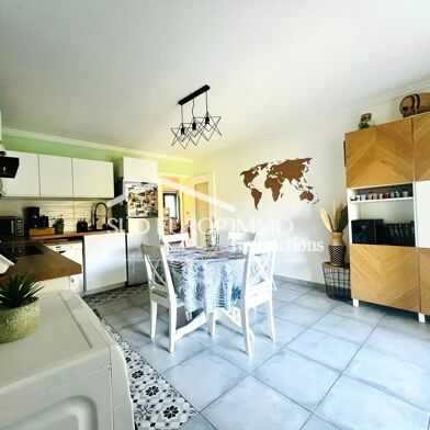 Appartement 3 pièces 263000 €