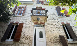 Maison 9 Pièces 202 m² à vendre à Sendets (64320)