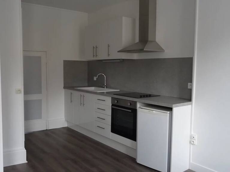 APPARTEMENT DUPLEX TYPE 2 LAON CITE MEDIEVALE — photo 1