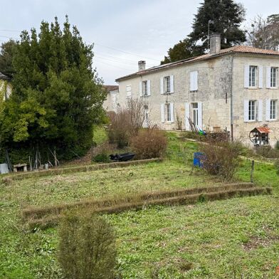 Maison 7 pièces 398000 €