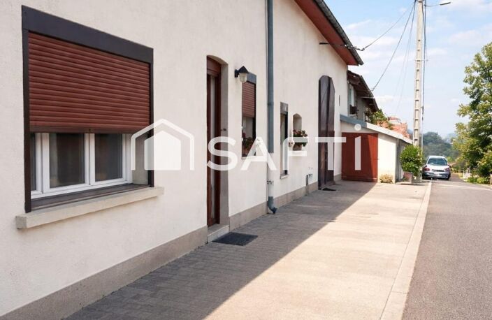 Ferme à rénover avec garage, hangar, et terrain. — photo 2