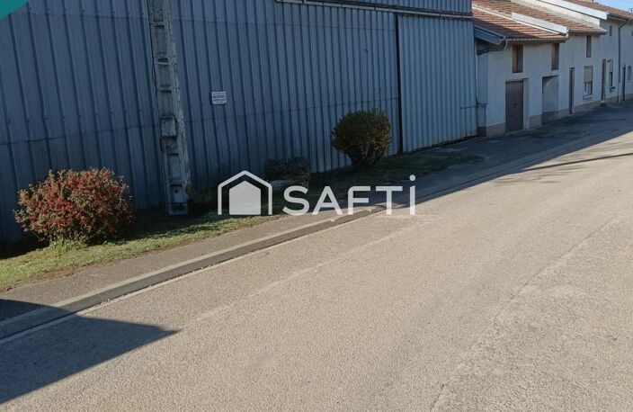Ferme à rénover avec garage, hangar, et terrain. — photo 3