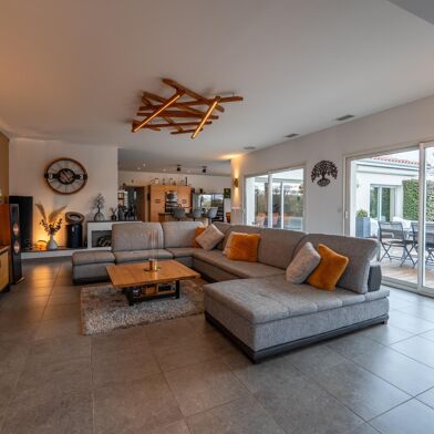 Maison 7 pièces 559000 €