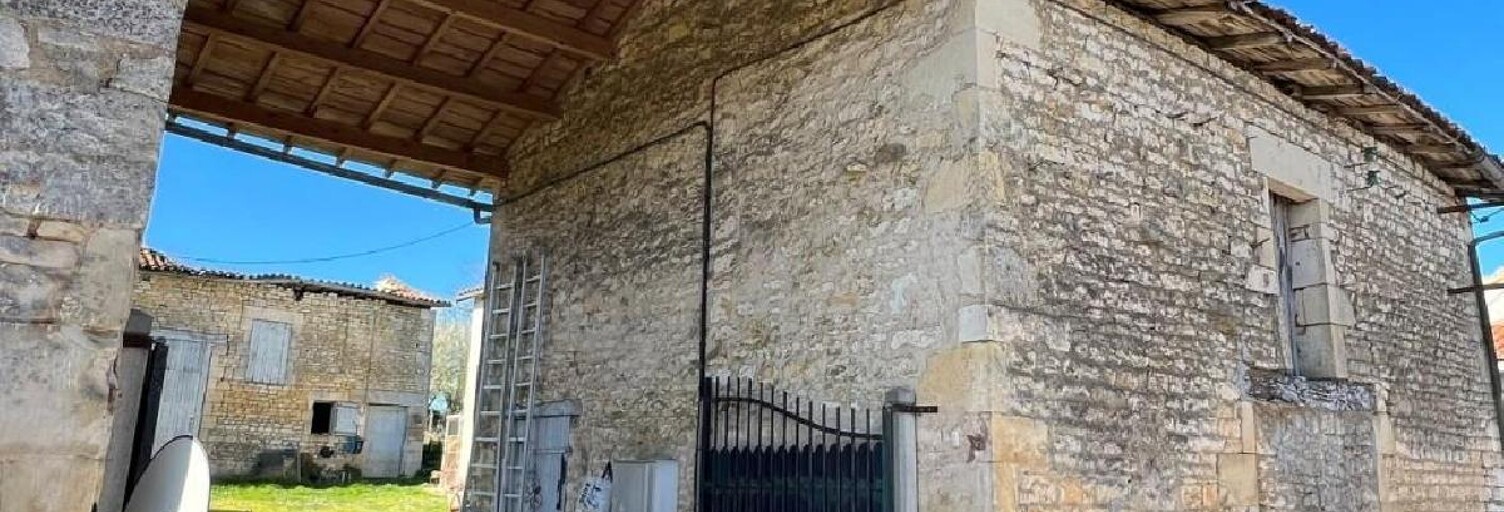 Maison 5 Pièces 100 m² à vendre à Ruffec (16700)