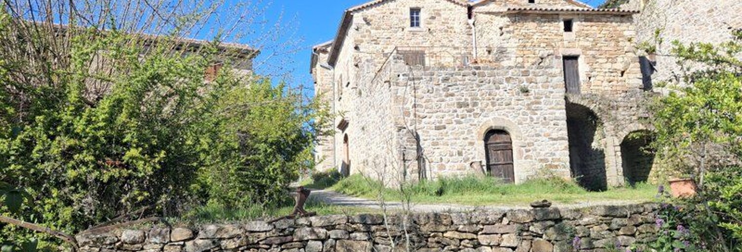 Maison 16 Pièces 350 m² à vendre à Les Vans (07140)