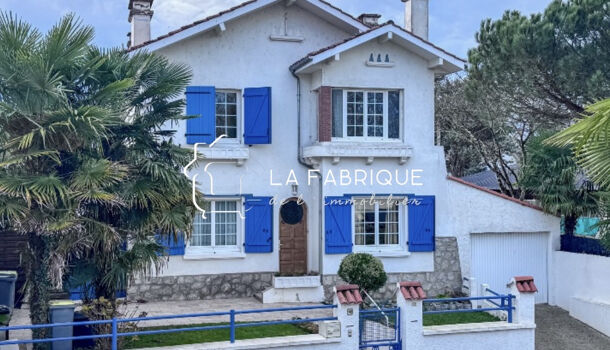 Villa / Maison 8 pièces  à vendre Gelos 64110