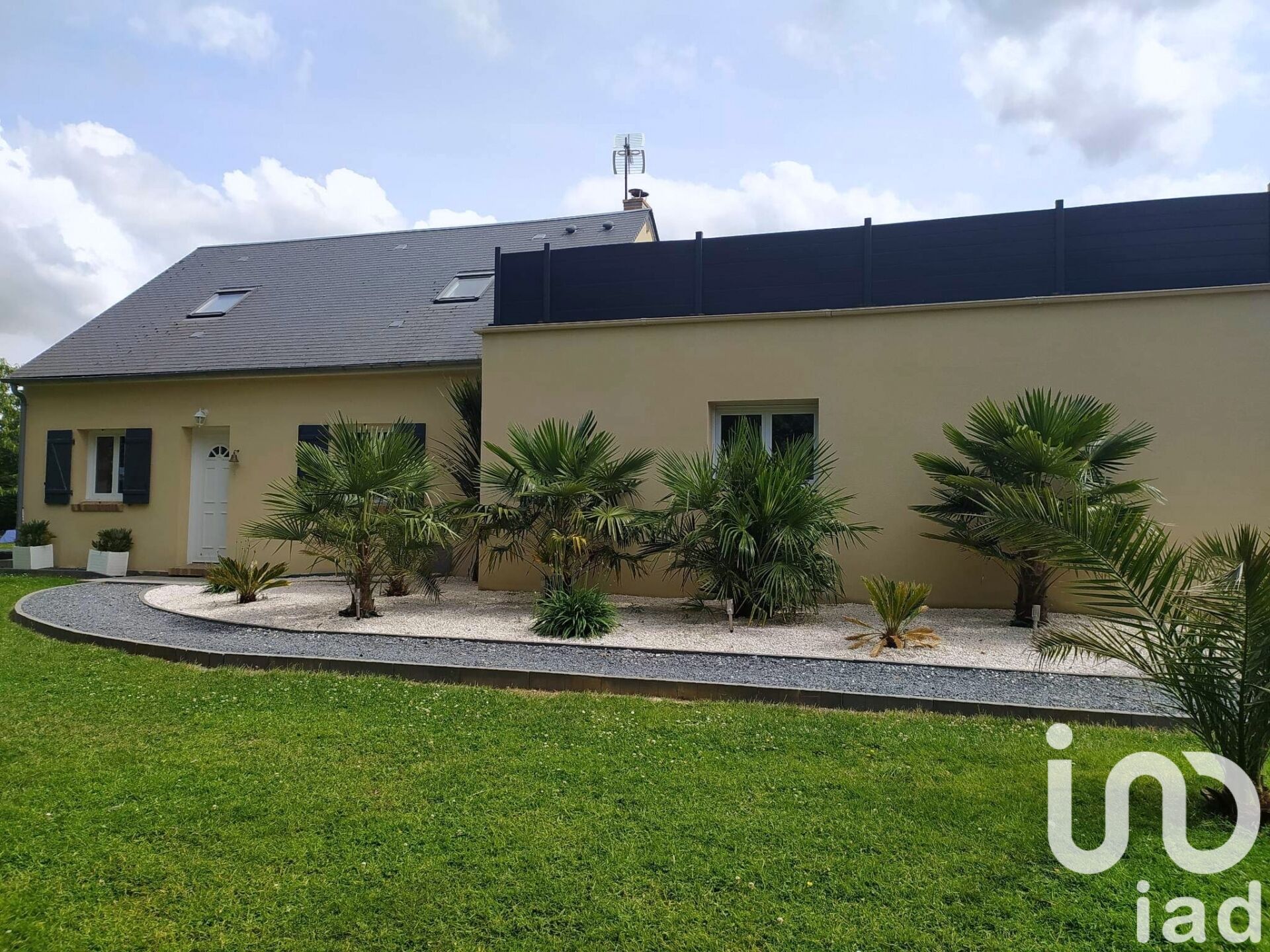 Bricqueville - 130m² - 5p. - 4ch.