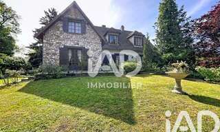 Maison 8 Pièces 232 m² à vendre à Orvilliers (78910)