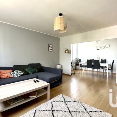 Appartement 4 pièces 157900 €