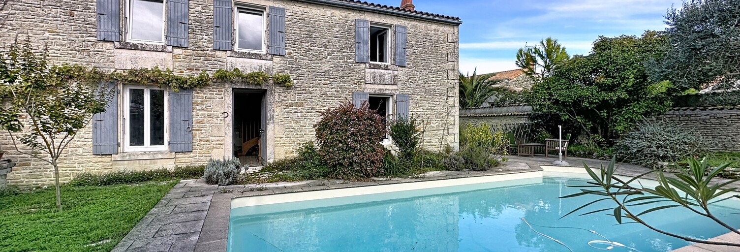 Maison 6 Pièces 180 m² à vendre à Courçon (17170)