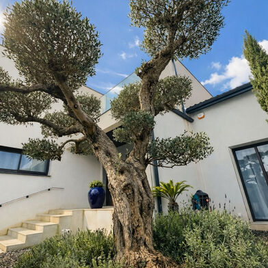 Maison 7 pièces 1599000 €