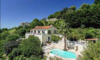 Maison 6 Pièces 195 m² à vendre à Vence (06140)