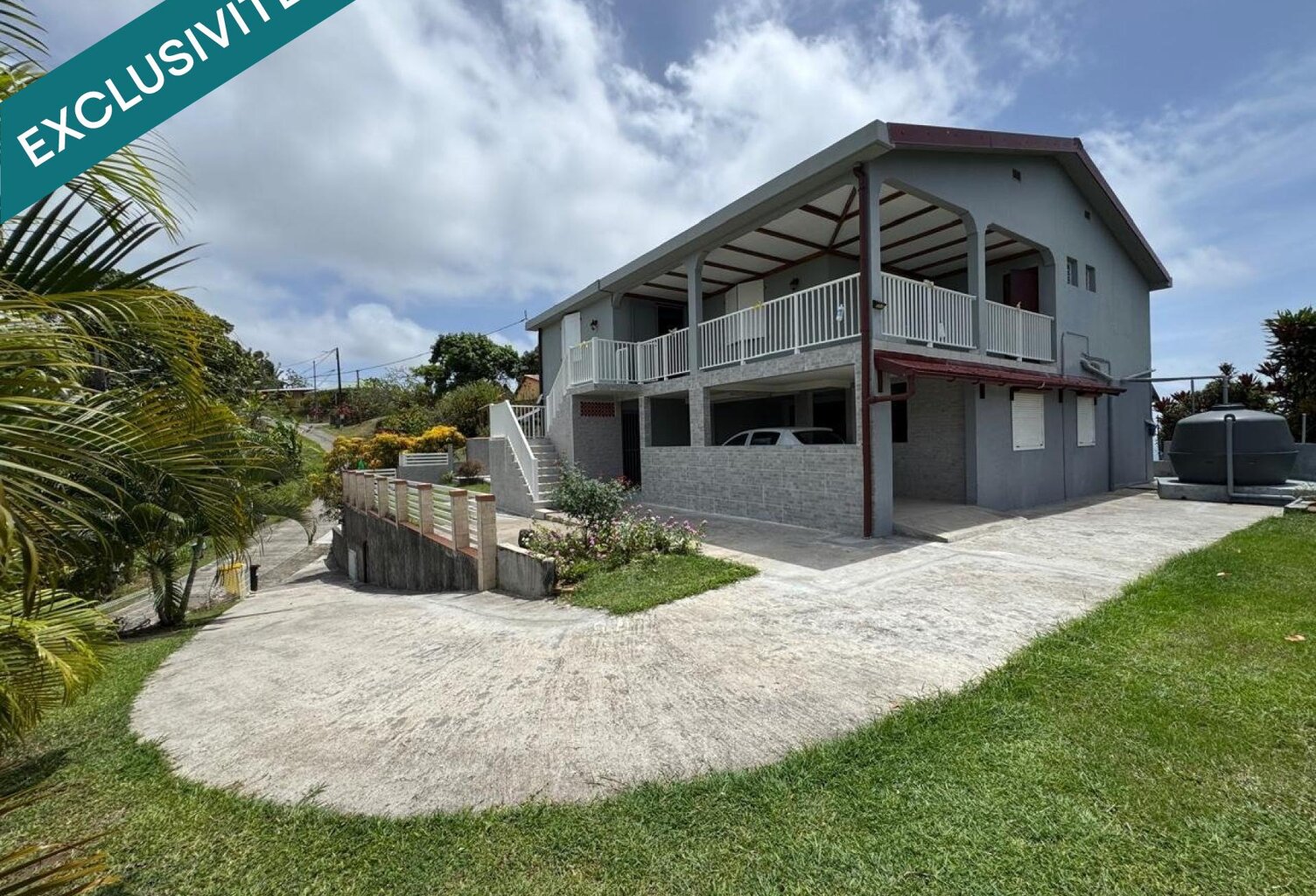 Maison au Vauclin avec vue mer, terrain et potentiel — photo 1