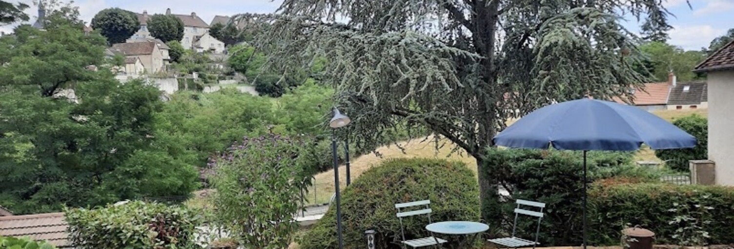 Immeuble  821 m² à vendre à Bourbon-Lancy (71140)