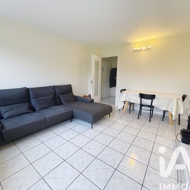 Appartement 3 pièces 114000 €