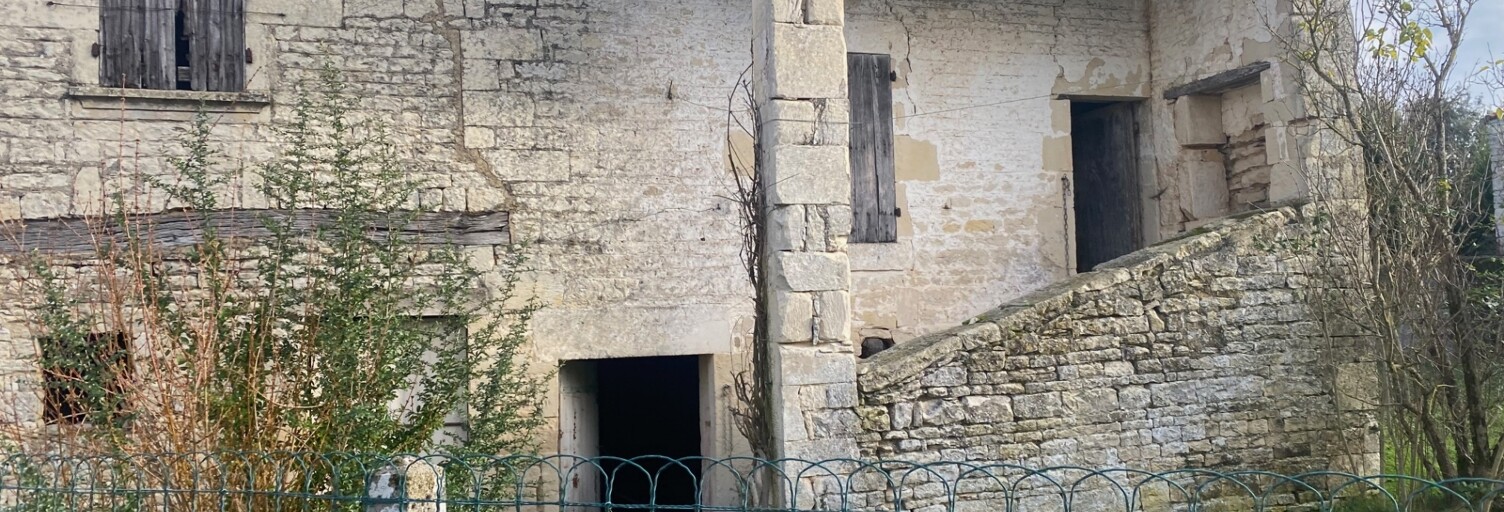 Maison 3 Pièces 95 m² à vendre à La Rochénard (79270)