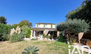 Maison 7 Pièces 200 m² à vendre à Saint-Gilles (30800)