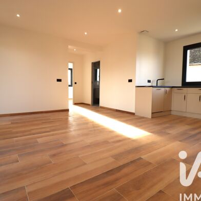 Appartement 3 pièces 1130 €