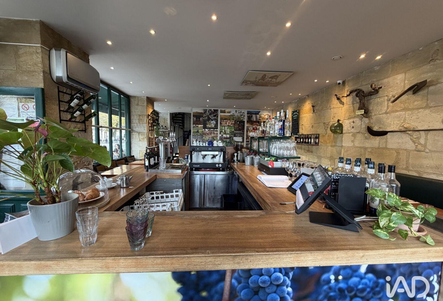 Vente Restaurant 180 m&sup2; — photo 1