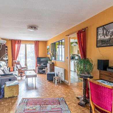 Maison 5 pièces 364320 €