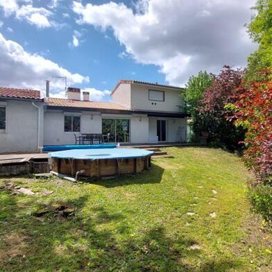 Maison 7 pièces 523950 €