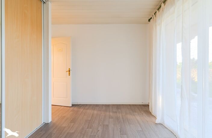 Vente maison 3 pièces 74 m² Saint-Denis-de-Pile (33910) — photo 5