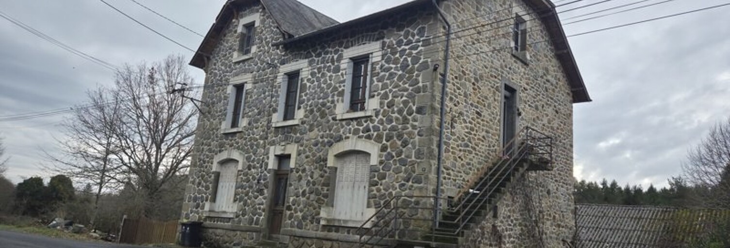 Maison 7 Pièces 230 m² à vendre à Salon-la-Tour (19510)