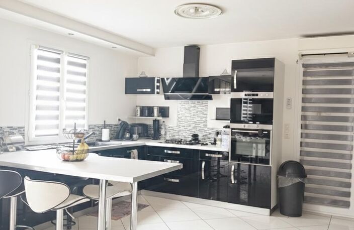 Vente Maison/villa 7 pièces — photo 4