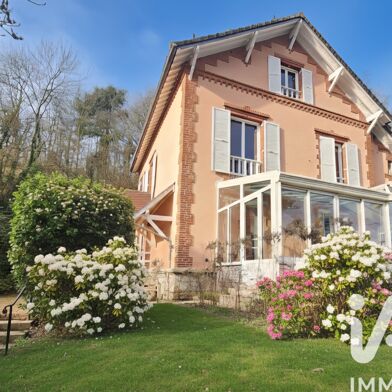 Maison 8 pièces 738000 €