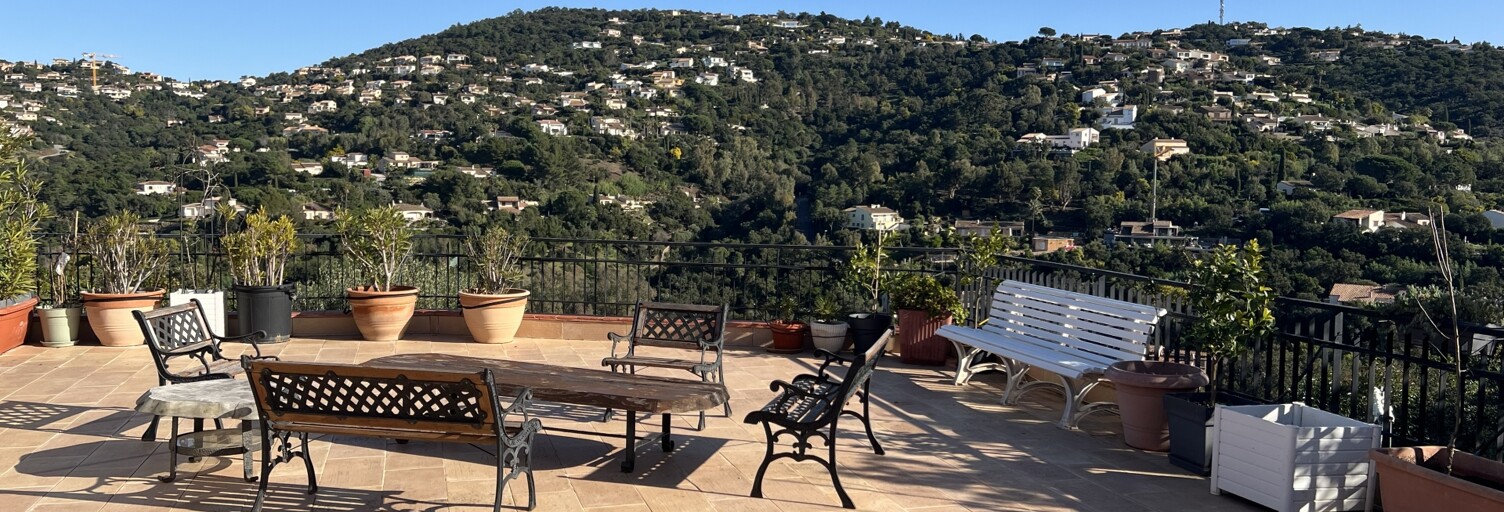 Maison 9 Pièces 188 m² à vendre à Roquebrune-sur-Argens (83520)