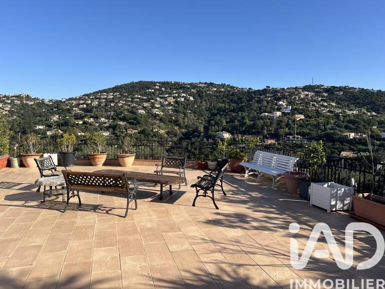 Vente Maison/villa 9 pièces — photo 1