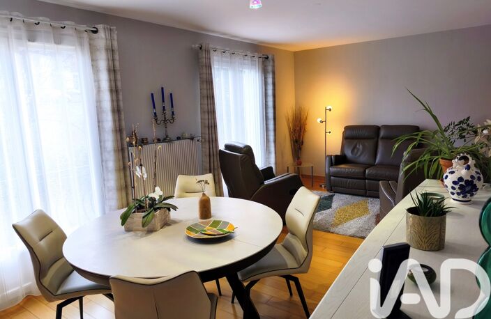 Vente Maison/villa 6 pièces — photo 2